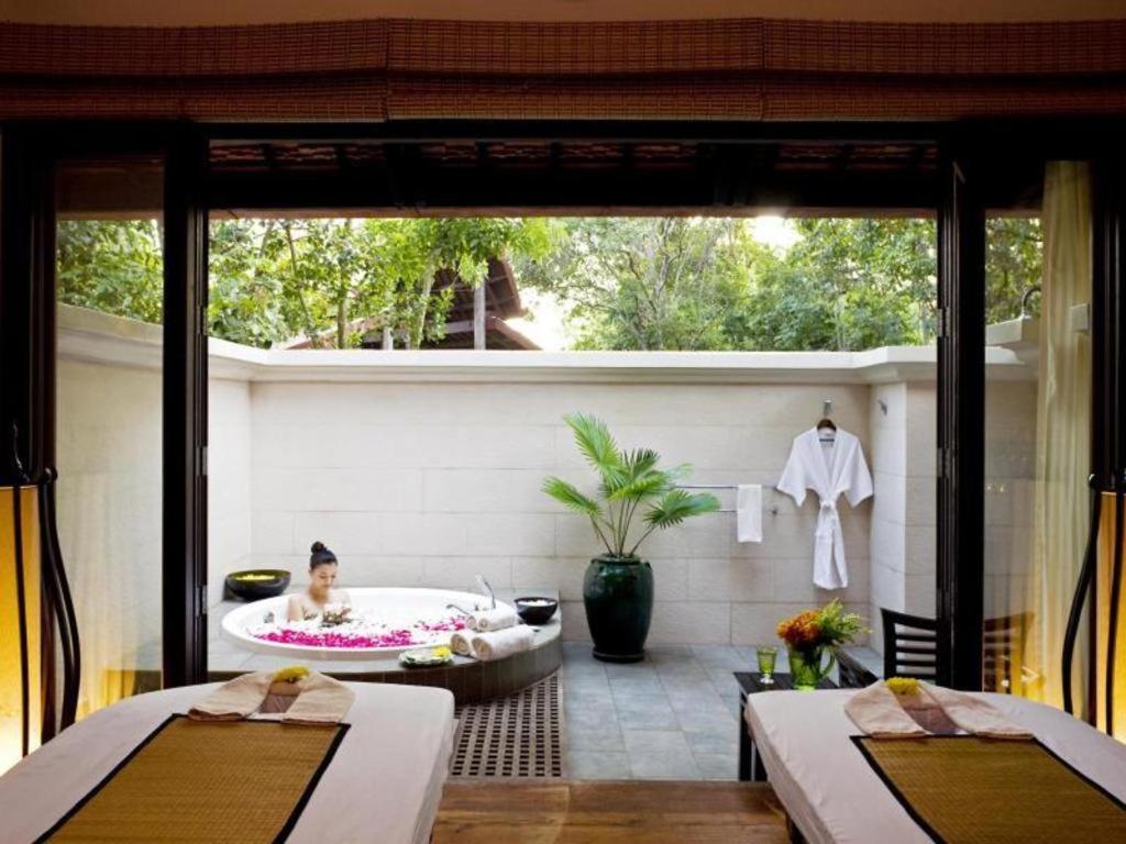 Angkor Village Resort & Spa Siem Reap Exterior photo