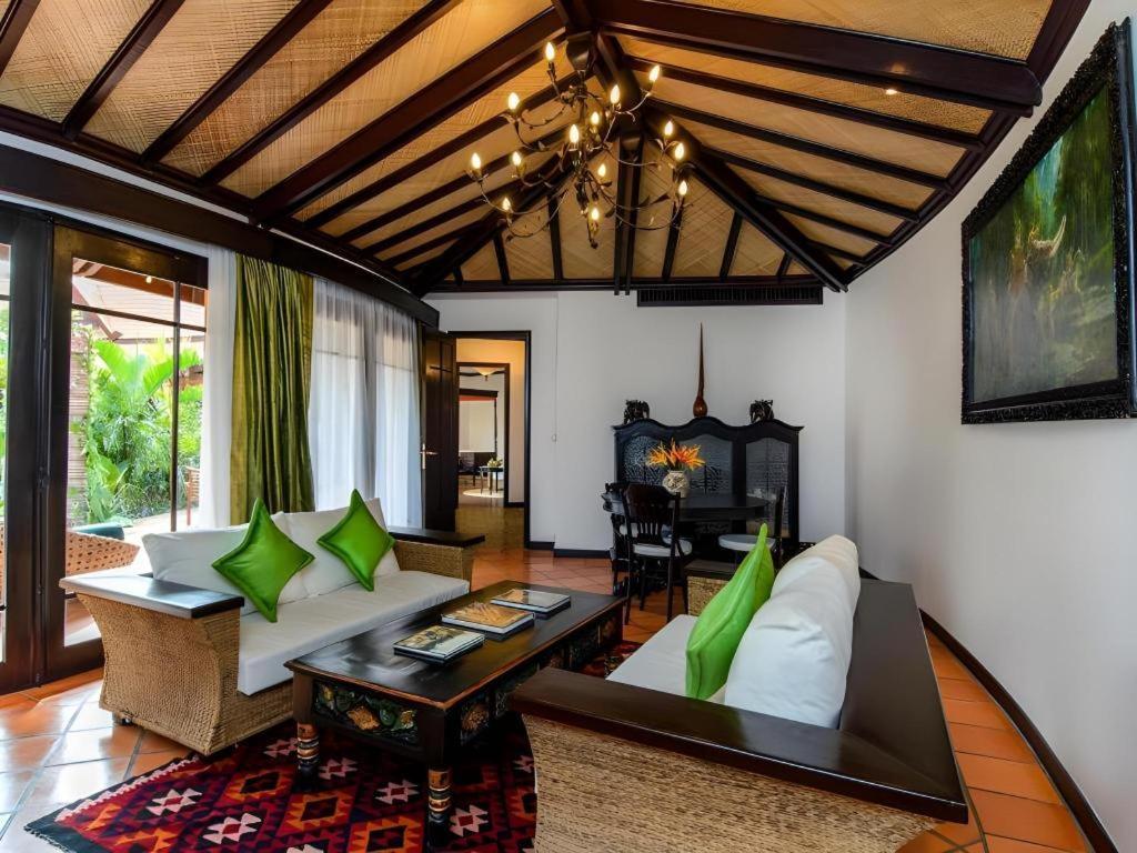 Angkor Village Resort & Spa Siem Reap Exterior photo