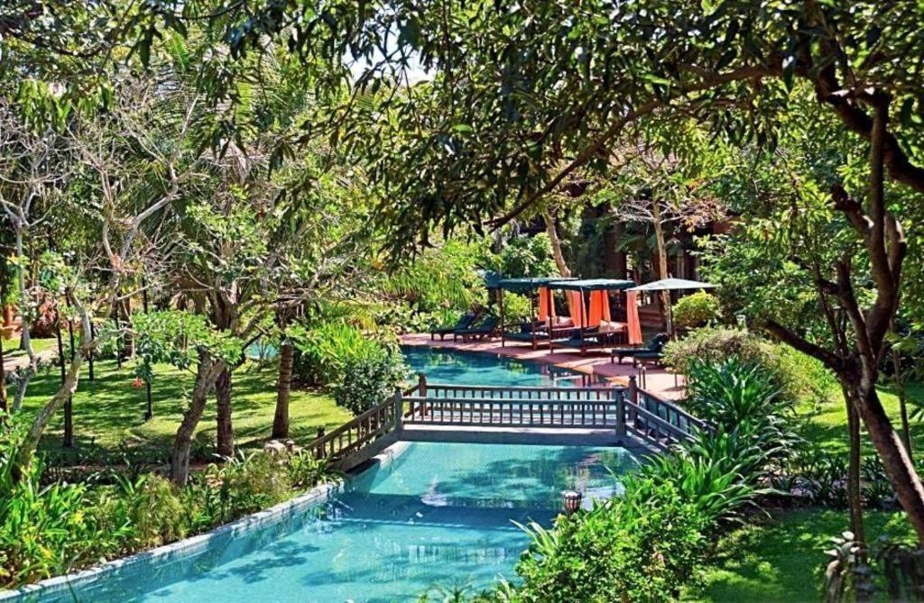 Angkor Village Resort & Spa Siem Reap Exterior photo